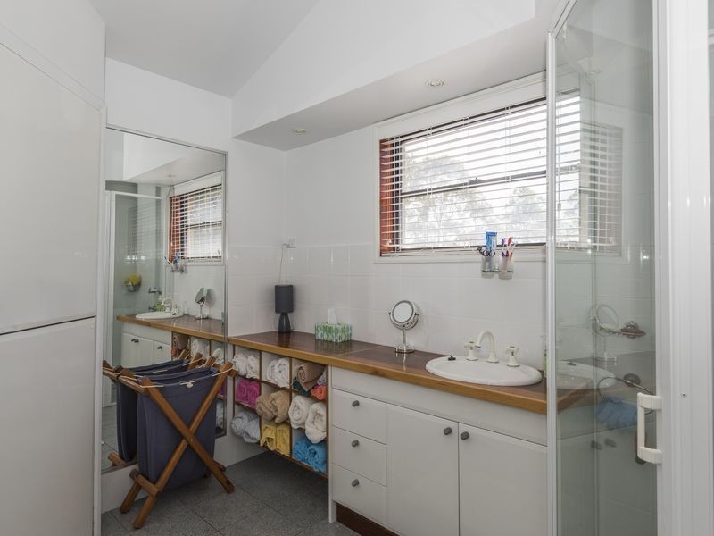 54 Hazel Road, Moruya Heads NSW 2537