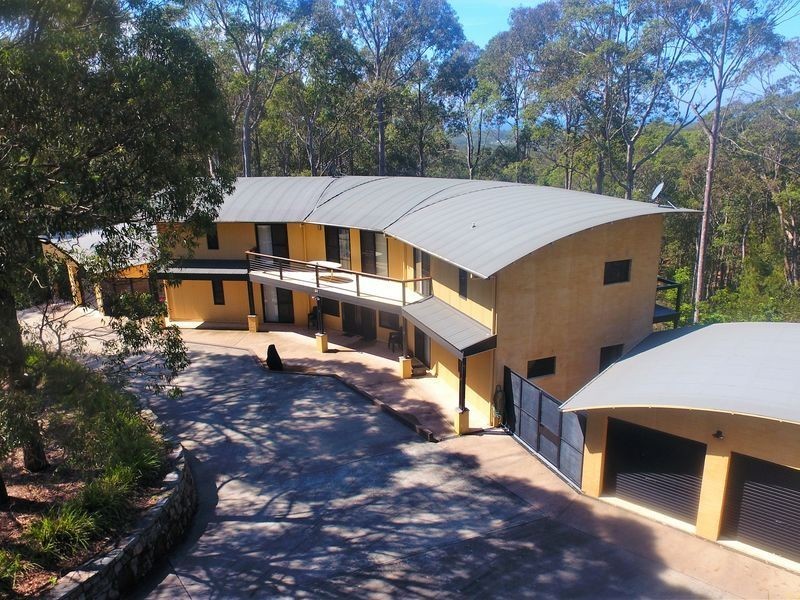 54 Hazel Road, Moruya Heads NSW 2537