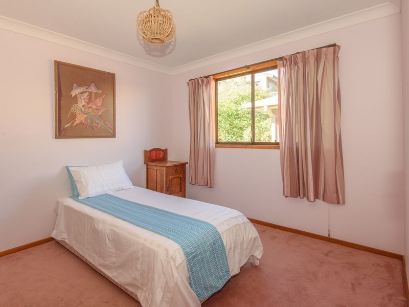 21 Elizabeth Street, Moruya Heads NSW 2537