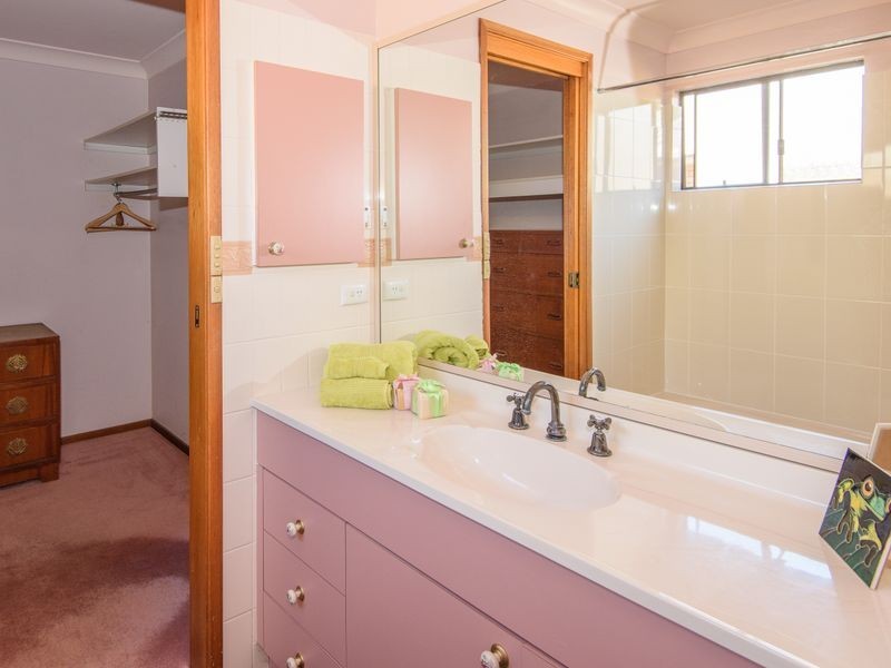 21 Elizabeth Street, Moruya Heads NSW 2537