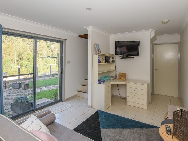 26 Renee Crescent, Moruya Heads NSW 2537