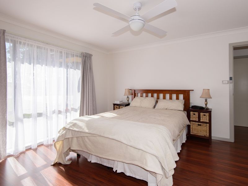 26 Renee Crescent, Moruya Heads NSW 2537