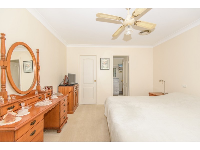 50 Pollwombra Road, Moruya NSW 2537