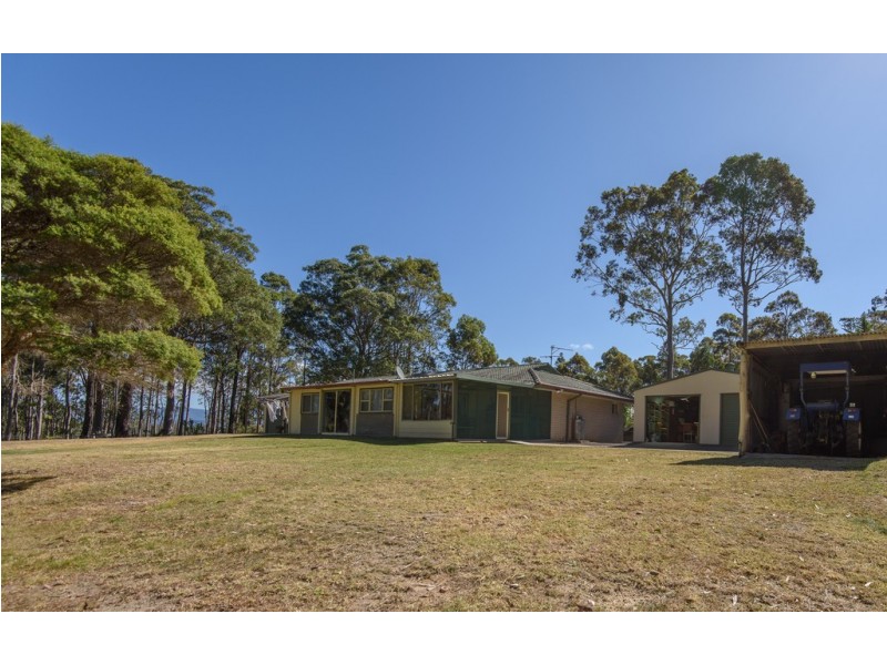 50 Pollwombra Road, Moruya NSW 2537