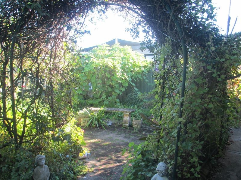 31 Haslingden Street, Moruya NSW 2537