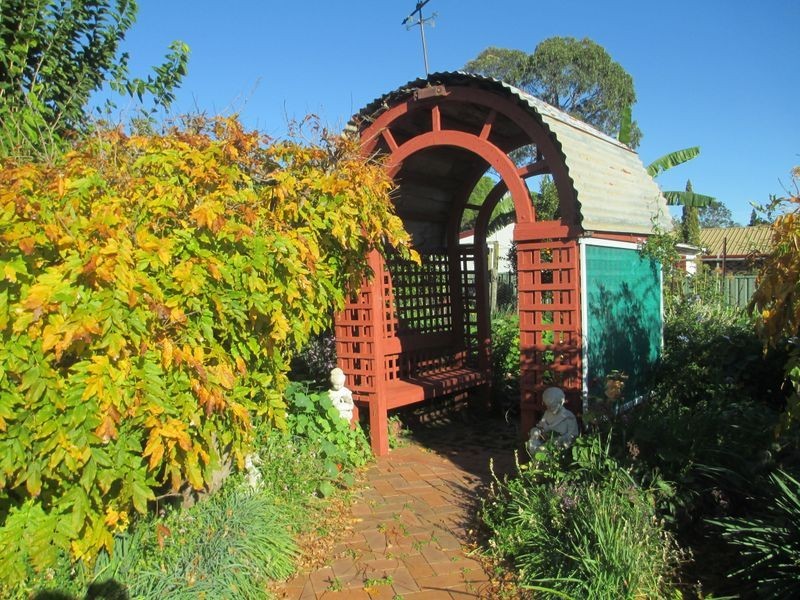 31 Haslingden Street, Moruya NSW 2537