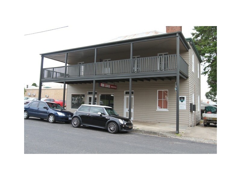 8 Page Street, Moruya NSW 2537