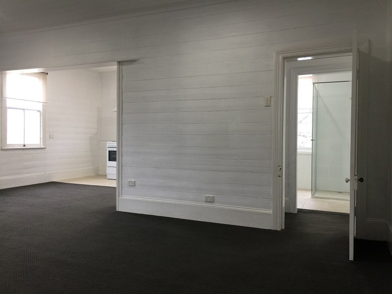 8 Page Street, Moruya NSW 2537