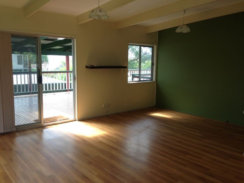 5 Newstead Rd, Moruya Heads NSW 2537