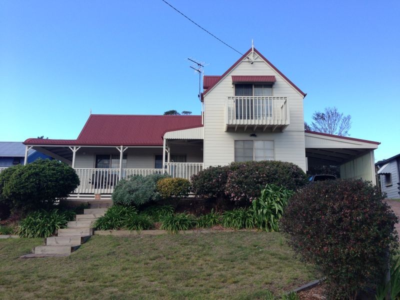 16 Charles Moffitt Dr, Moruya Heads NSW 2537