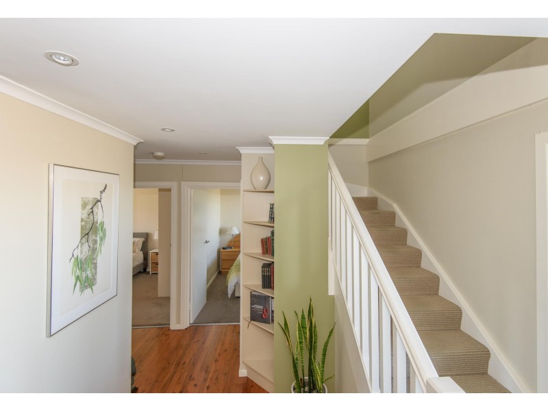 24 Calton Road, Batehaven NSW 2536