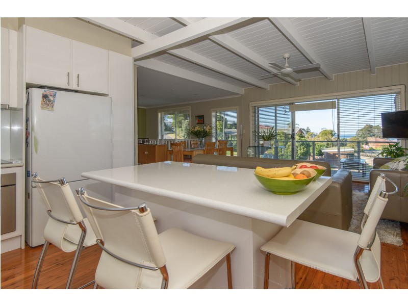 24 Calton Road, Batehaven NSW 2536