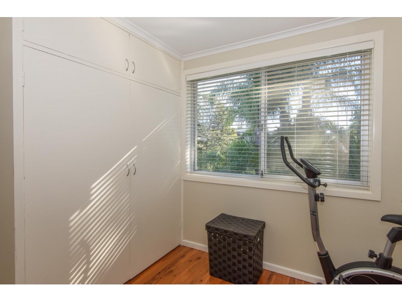 24 Calton Road, Batehaven NSW 2536