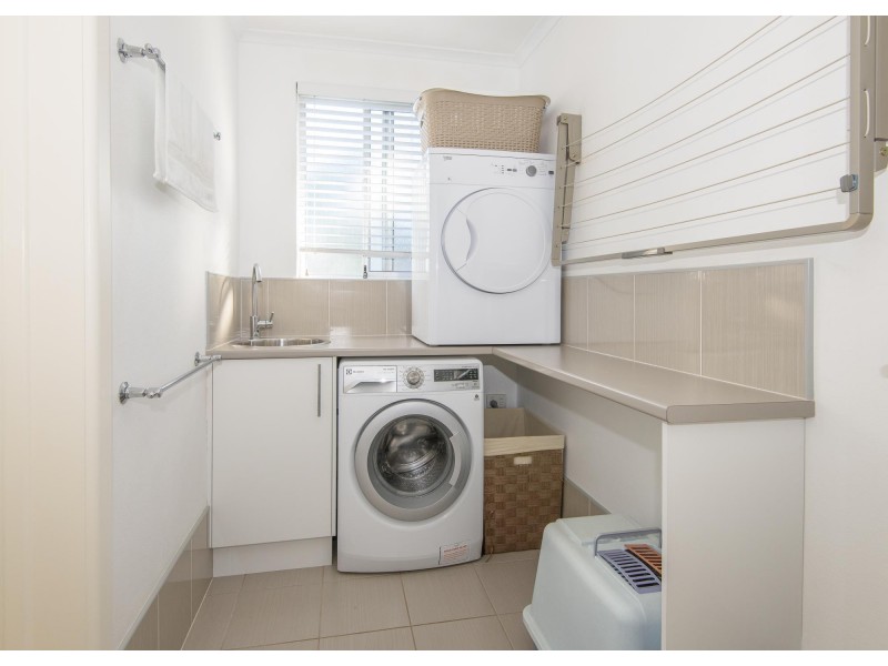 24 Calton Road, Batehaven NSW 2536