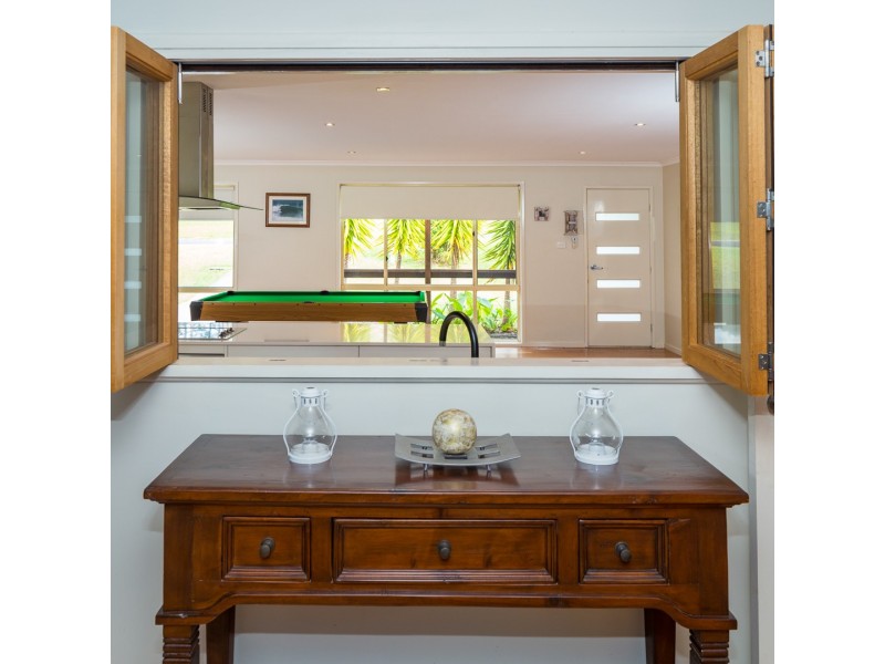 10 Renee Crescent, Moruya Heads NSW 2537