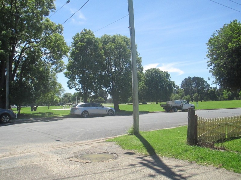 33A Church Street, Moruya NSW 2537