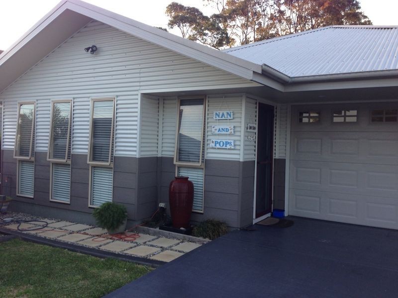 26 Yarralumla Cres, Tomakin NSW 2537