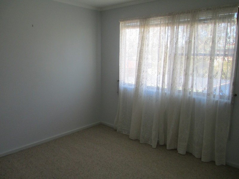 14 Hawdon Street, Moruya NSW 2537