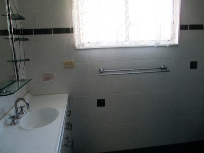 14 Hawdon Street, Moruya NSW 2537