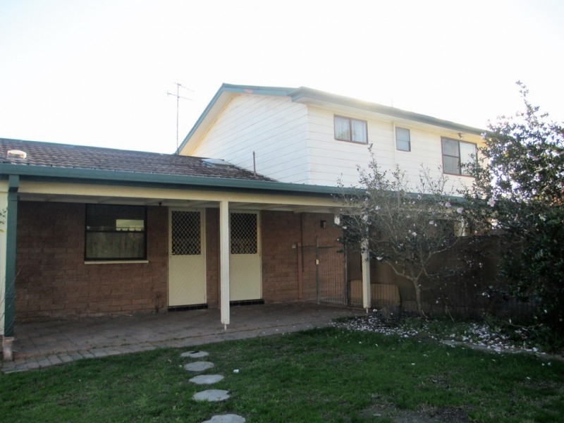 14 Hawdon Street, Moruya NSW 2537