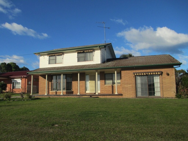 14 Hawdon Street, Moruya NSW 2537