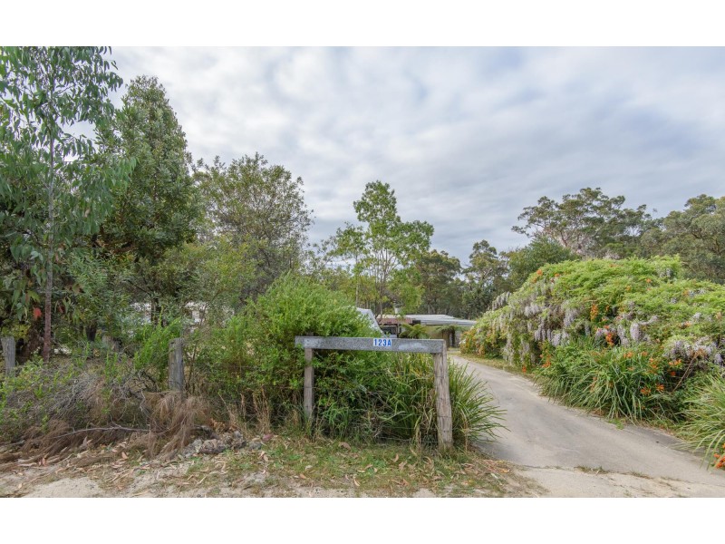 123 & 123A Percy Davis Drive, Moruya NSW 2537