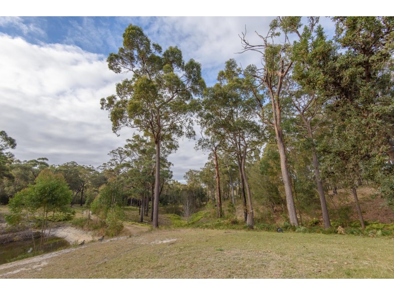 123 & 123A Percy Davis Drive, Moruya NSW 2537