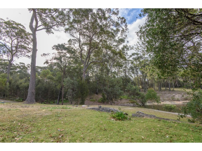 123 & 123A Percy Davis Drive, Moruya NSW 2537