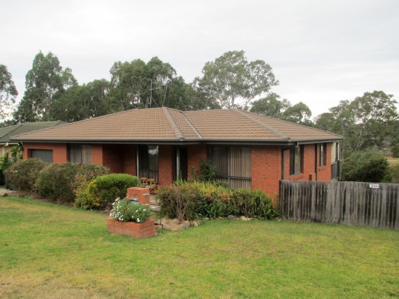 13 Panorama Parade, Moruya NSW 2537