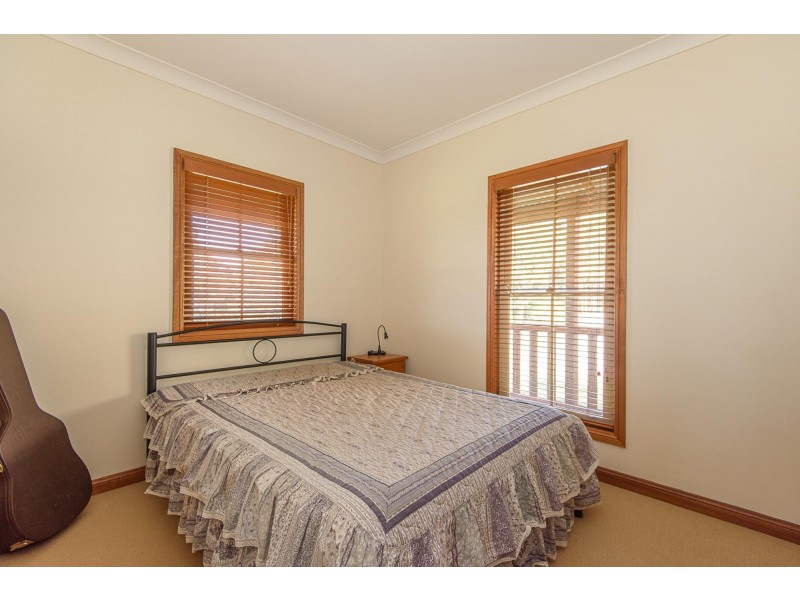 229 Wamban Road, Moruya NSW 2537