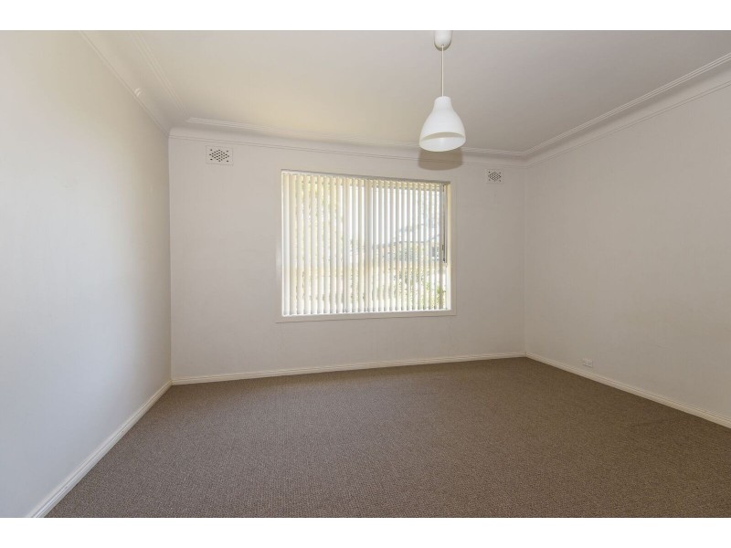 14 Emmott Street, Moruya NSW 2537