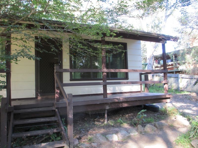 170 Vulcan St, Moruya NSW 2537