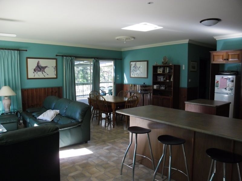 7 Cobbers Lane, Moruya NSW 2537