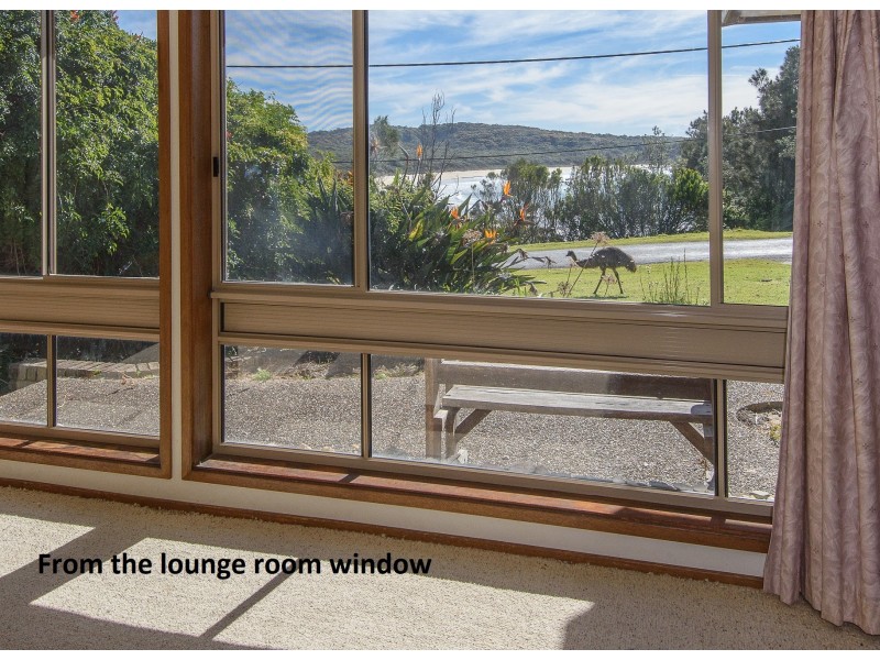 9 Long Point Street, Potato Point NSW 2545