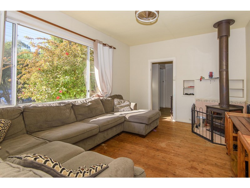 25 Evans Street, Moruya NSW 2537