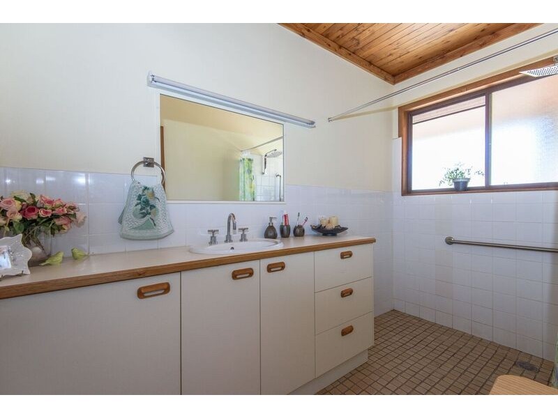 2 Old Mossy Point Road, Jeremadra NSW 2536