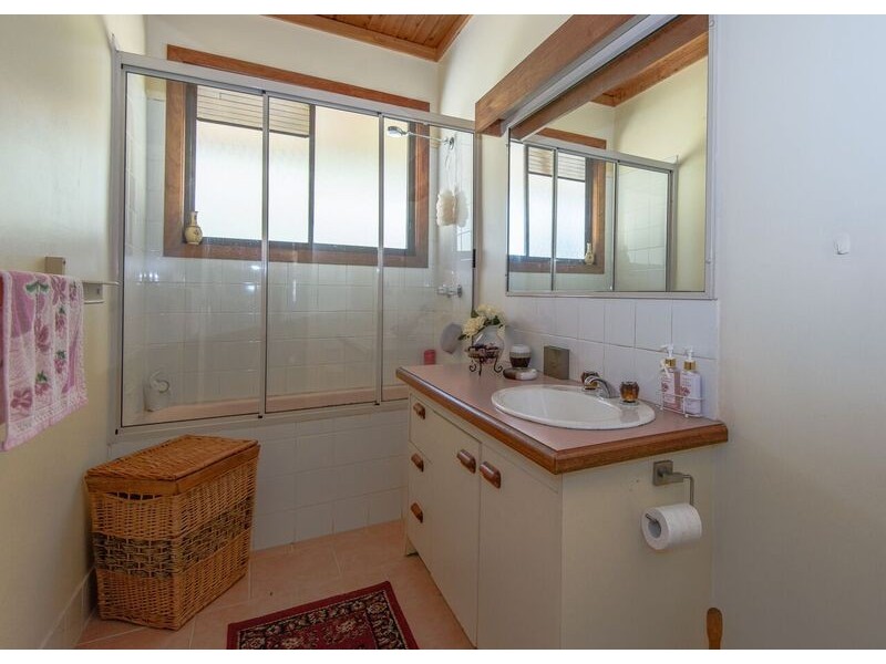 2 Old Mossy Point Road, Jeremadra NSW 2536