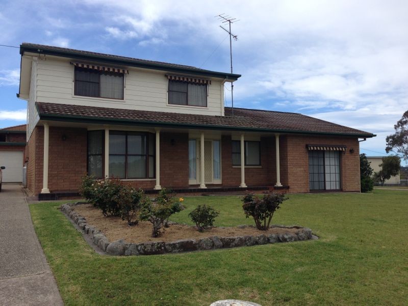 14 Hawdon St, Moruya NSW 2537