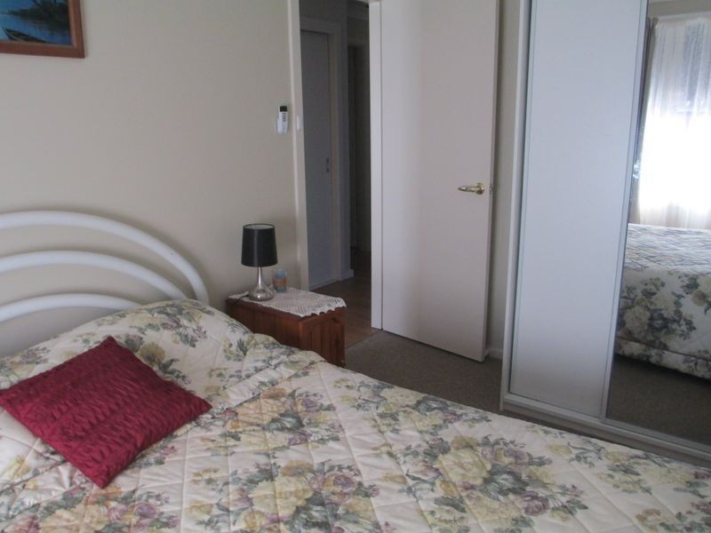 16 Keightley Street, Moruya NSW 2537