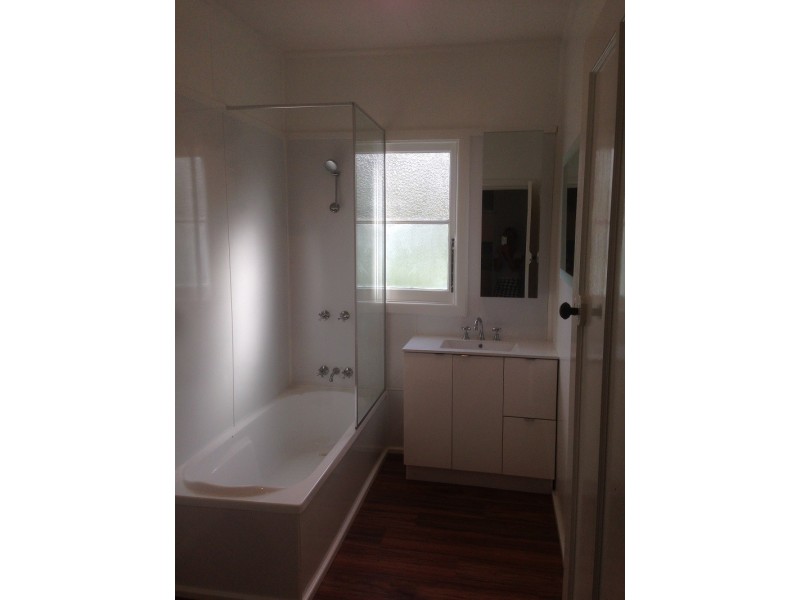 7 Costin St, Moruya NSW 2537