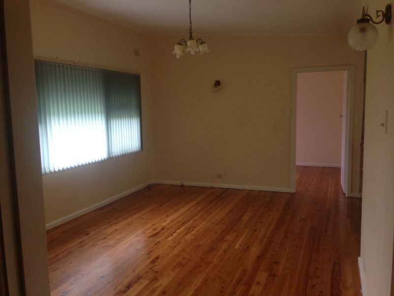4 Hawdon St, Moruya NSW 2537