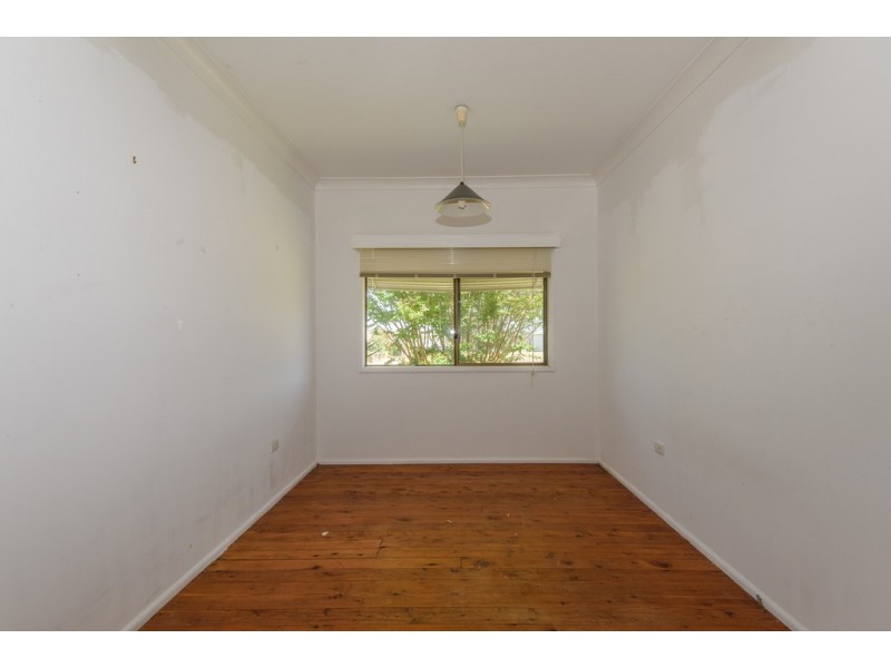 4 Maunsell Street, Moruya NSW 2537
