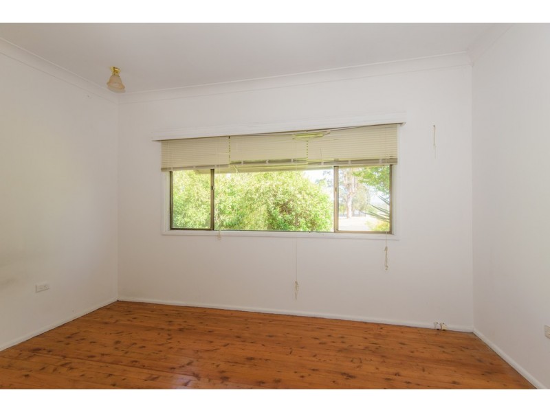 4 Maunsell Street, Moruya NSW 2537