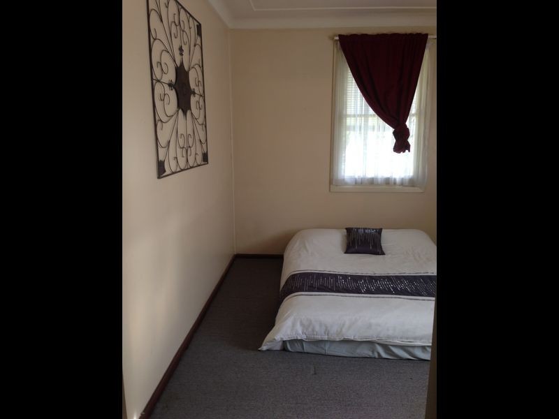 72 Thomas St, Moruya NSW 2537