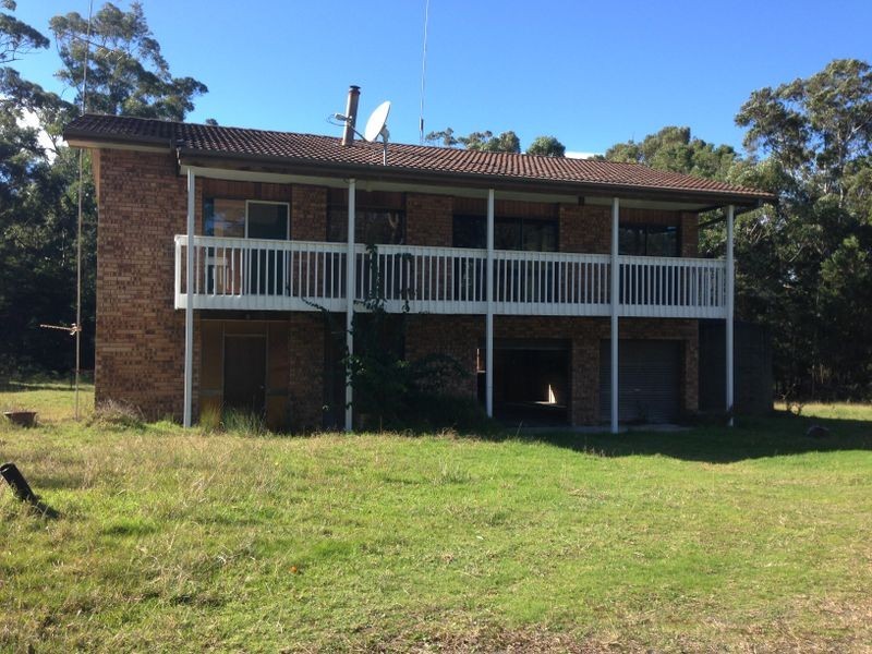 369 Bingi Rd, Bingie NSW 2537