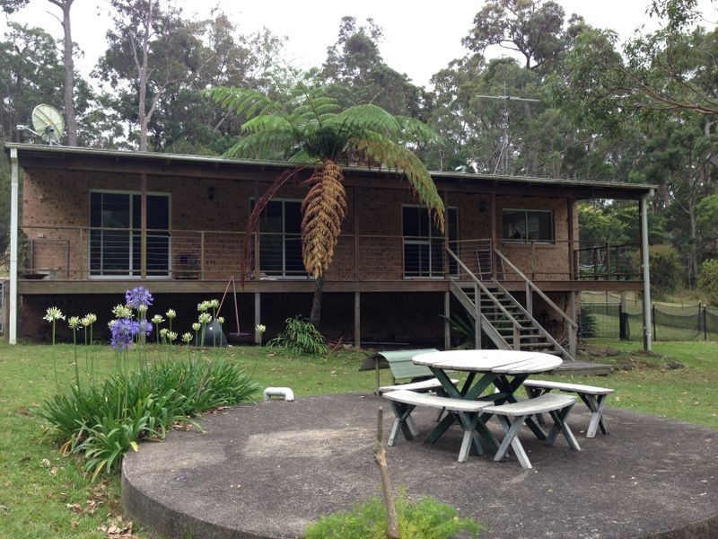 5 Ross Place, Bingie NSW 2537