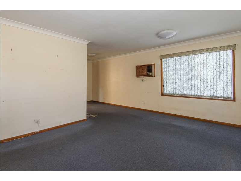 18 Pacific Road, Surf Beach NSW 2536