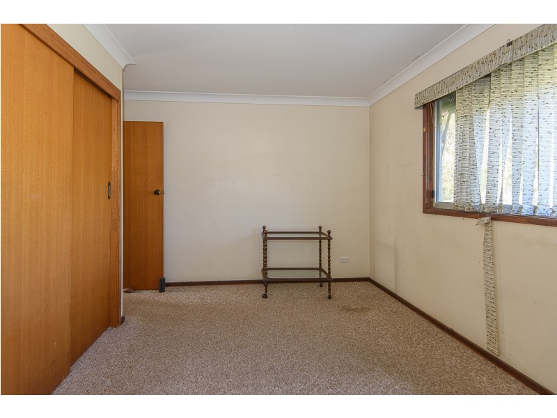 18 Pacific Road, Surf Beach NSW 2536