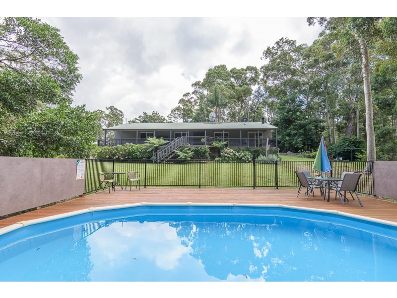 14 Narambi Close, Moruya NSW 2537