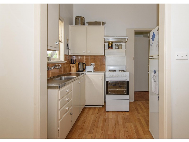 20 Thomas Street, Moruya NSW 2537